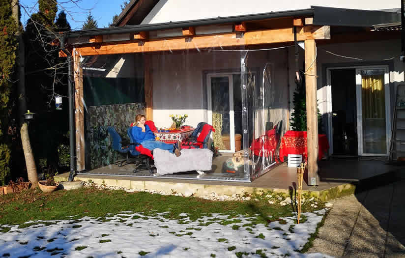 v zasteklenem nadstrešku je toplo, poceni zasteklitev, zasteklitev terase